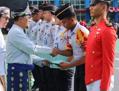 “Dirgahayu RI ke-80: Poltekbang Palembang Kobarkan Semangat Persatuan dan Prestasi”