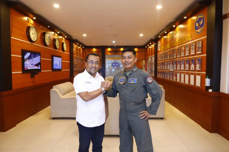 Perkuat Sinergi Penerbangan, Poltekbang Palembang Audiensi Strategis ke Puspenerbal Surabaya