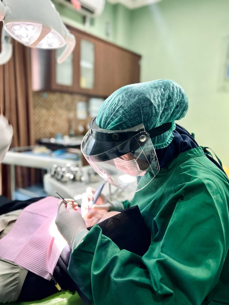 Dapatkan Promo Scaling di Klinik Poltekbang Palembang