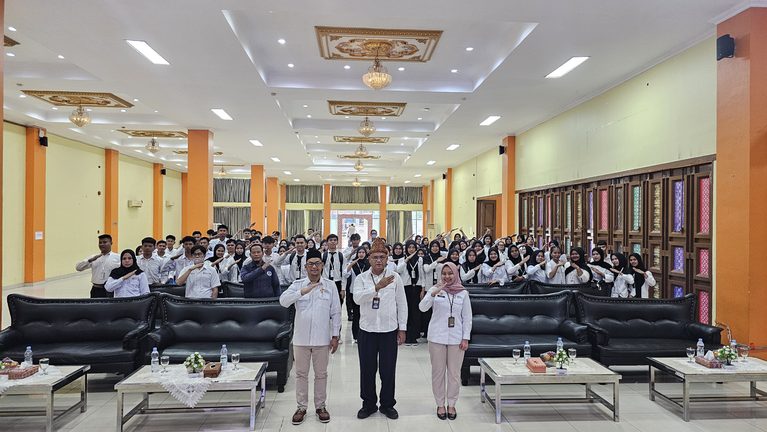 Poltekbang Palembang dan BP3MI Selenggarakan Pelatihan Bahasa Inggris dan Teknis bagi Tenaga Cleaner dan Operator Production