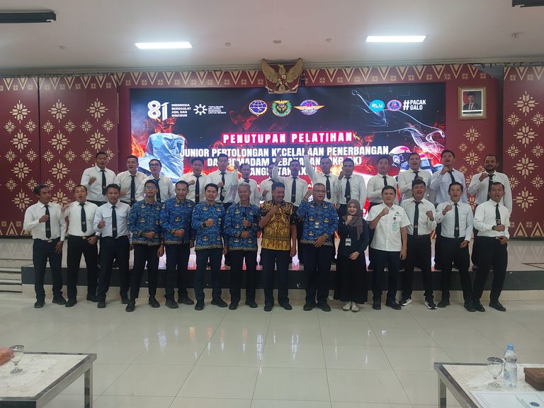 Poltekbang Palembang Tutup Pelatihan Junior PKP-PK Angkatan XXXII, Seluruh Peserta Dinyatakan Lulus