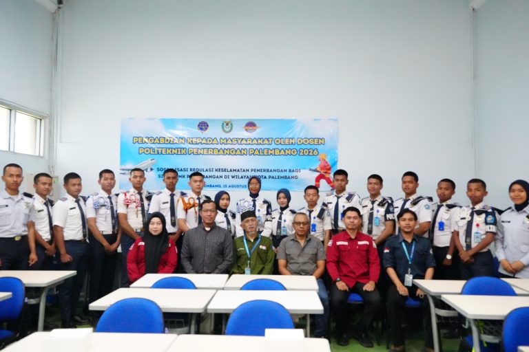 Poltekbang Palembang Mengajak Siswa SMK Penerbangan Sriwijaya Untuk Mengenal Regulasi Penerbangan